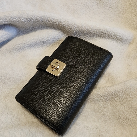 Kate Spade Wallet - Picture 2 of 5